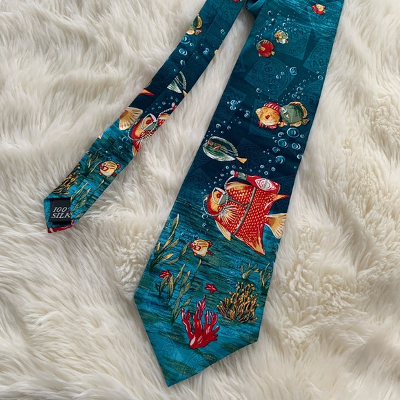 Tabasco Other - Vintage 100% Silk Tabasco Tropical Fish Tie